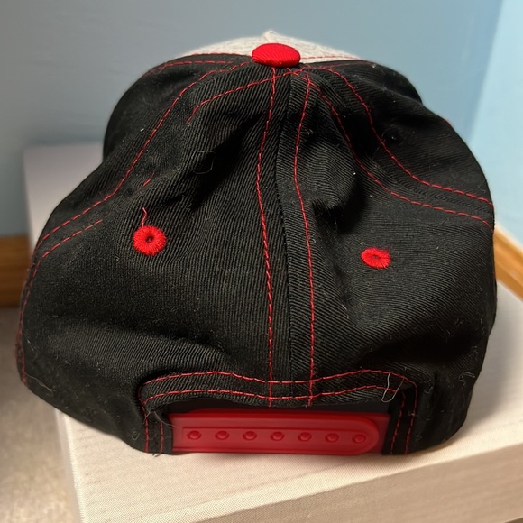 2019 Super Mario baseball cap New without tags Nintendo Luigi bowser gamer - Picture 2 of 4